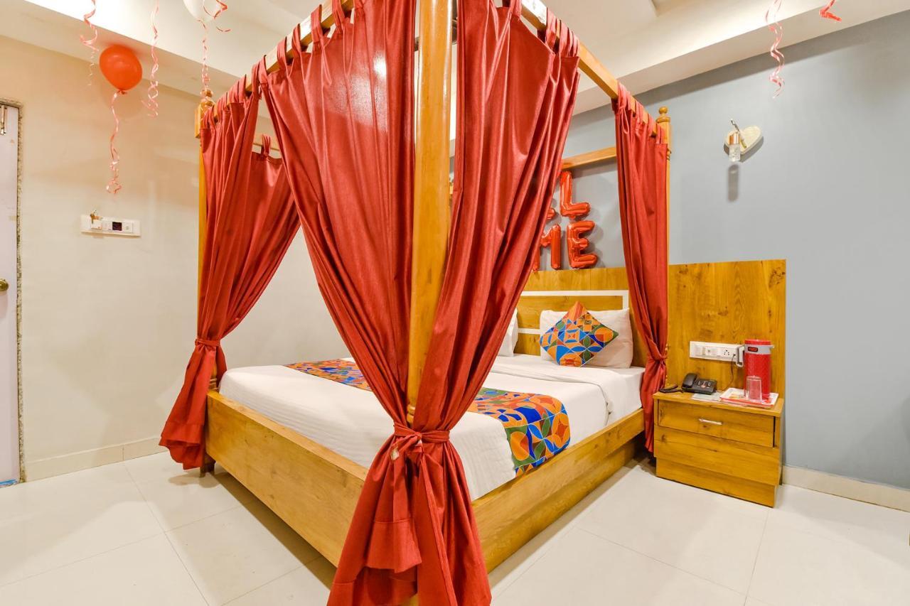 โอโย 9805 โฮเทล อพอลโล Hotel Naroda ภายนอก รูปภาพ